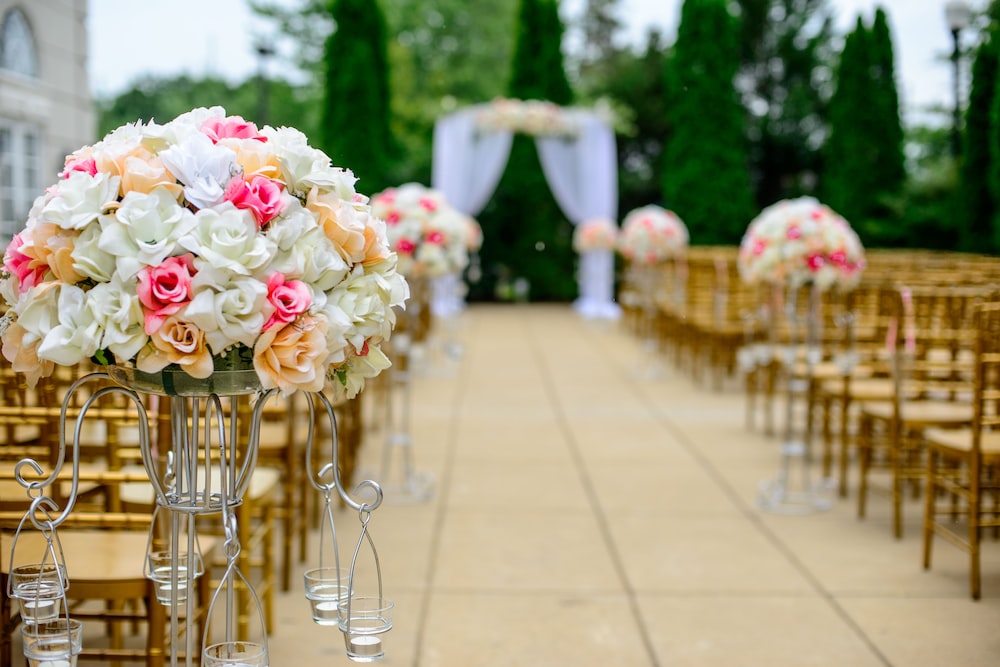 How to Choose and Assign Wedding Party Roles: A Complete Guide - Outside Wedding