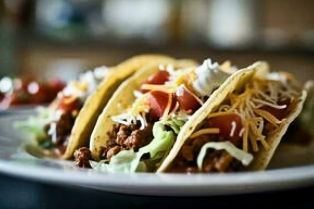 Food Photography - Tacos on Plate