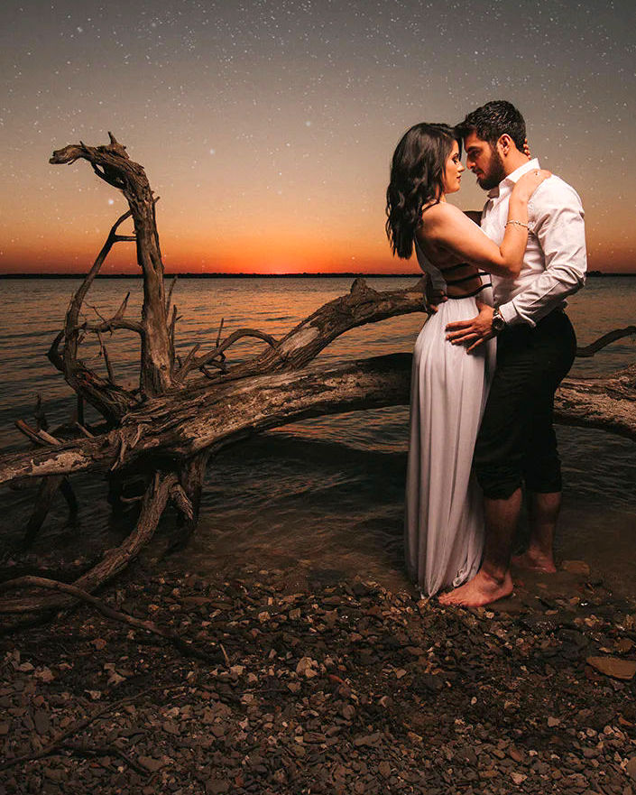 Caldwell Portrait Photography - Couple by Driftwood